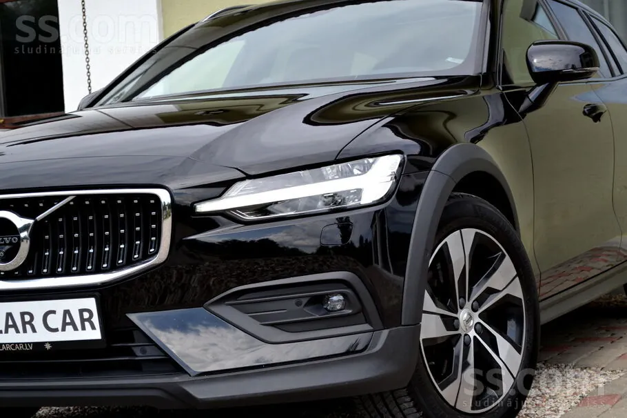 Volvo V60 2019 photo 5