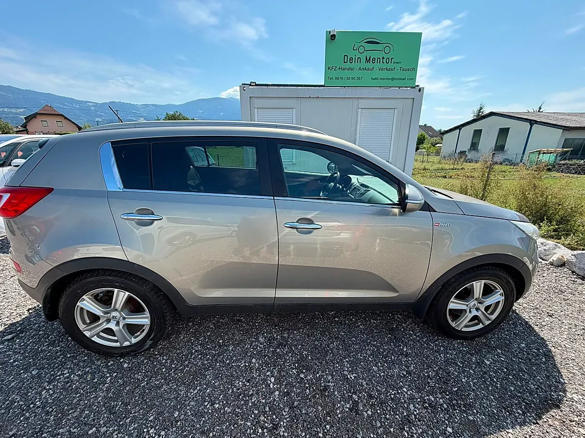 Kia Sportage 2013 photo 2