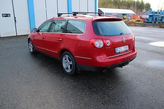 Volkswagen Passat 2010 photo 3