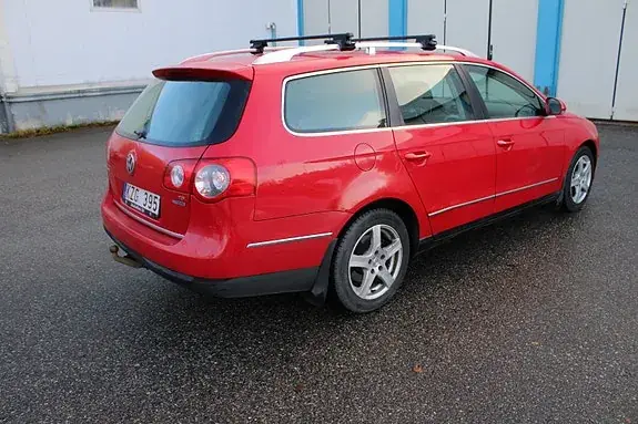 Volkswagen Passat 2010 photo 4
