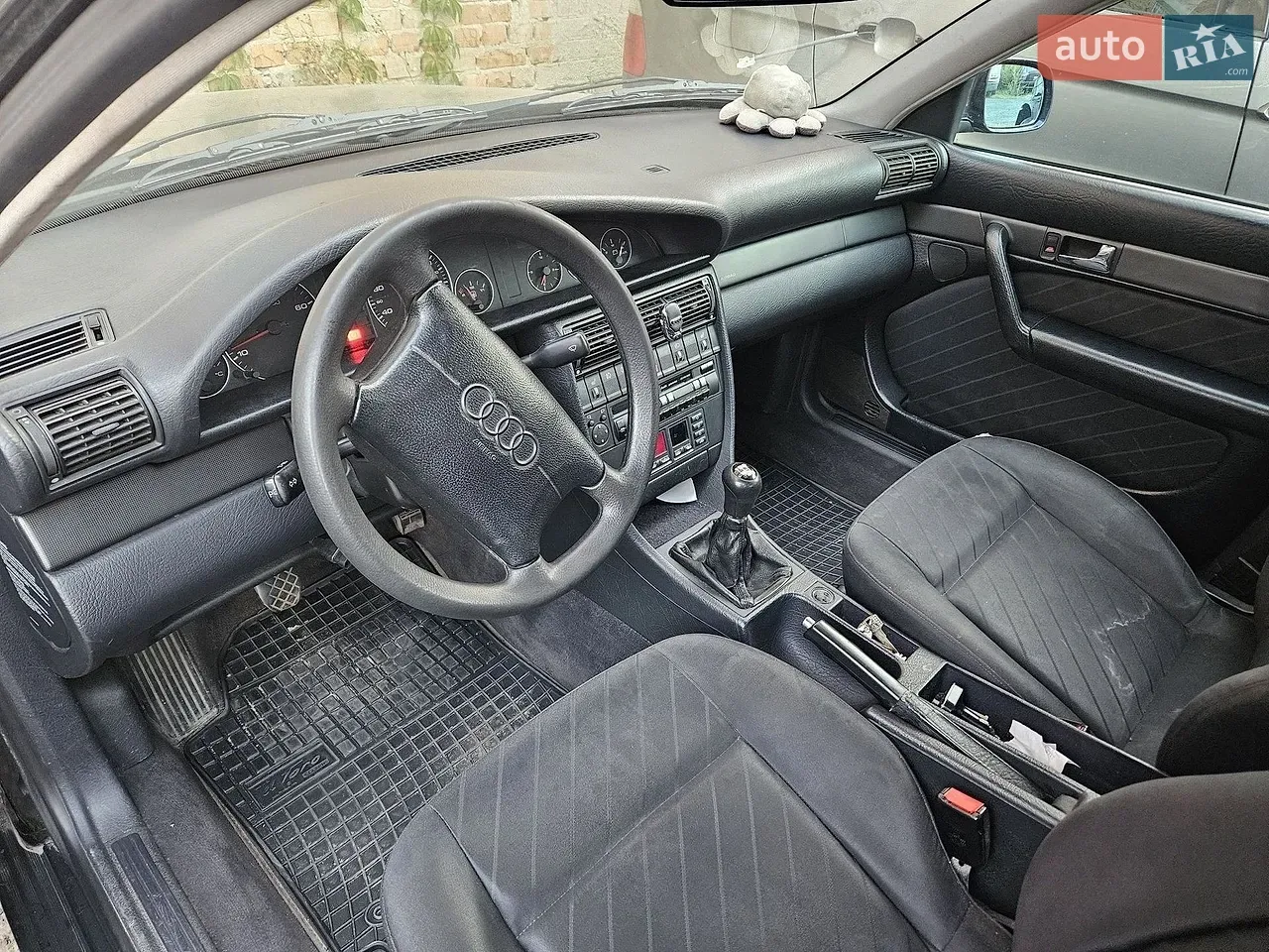 Audi A6 1997 photo 2