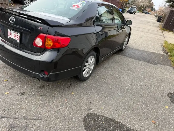 Toyota Corolla 2010 photo 4