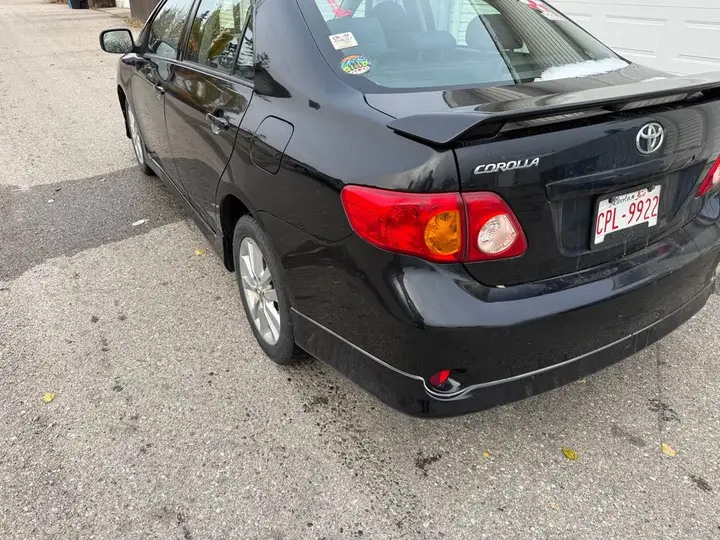 Toyota Corolla 2010 photo 3