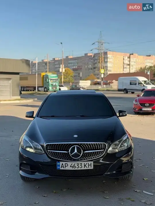 Mercedes-Benz E-Class 2015 photo 2