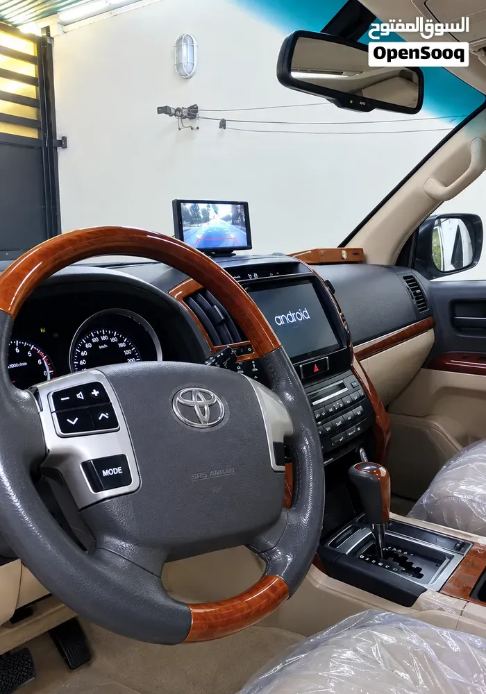Toyota Land Cruiser 2012 photo 4