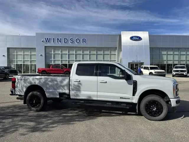 Ford F250 2025 photo 5