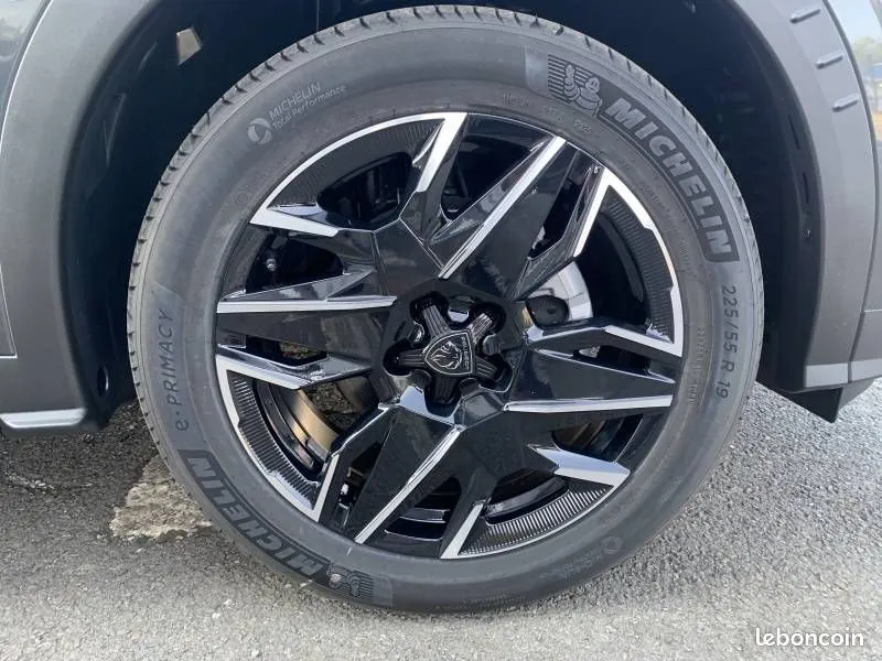 Peugeot 3008 2025 photo 5