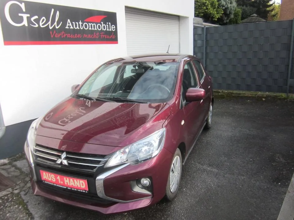 Mitsubishi Space Star Select