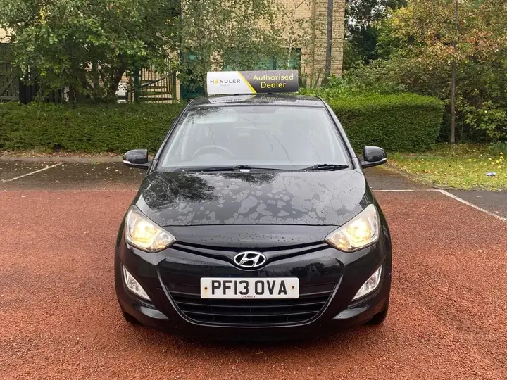 Hyundai I20 2013 photo 3
