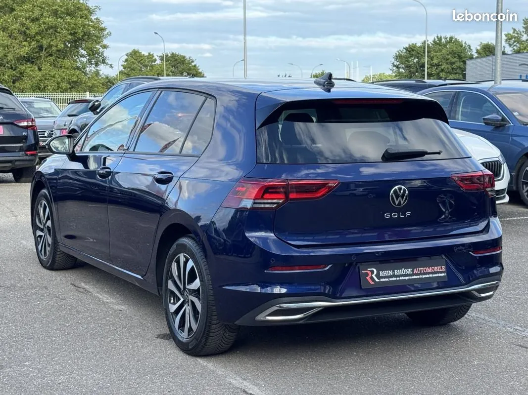 Volkswagen Golf 2022 photo 3