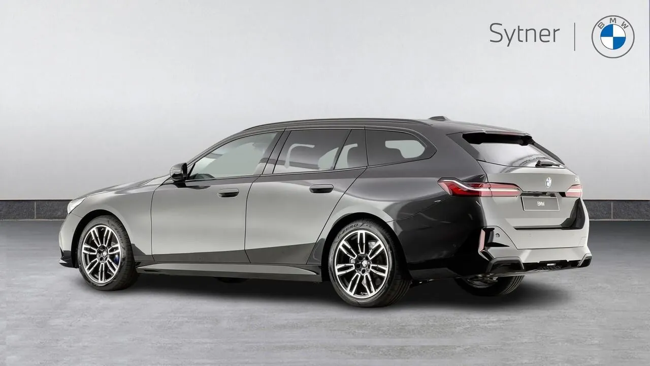 BMW 5 Series 2026 photo 2