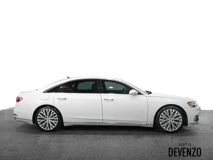 Audi A8 2019 photo 2