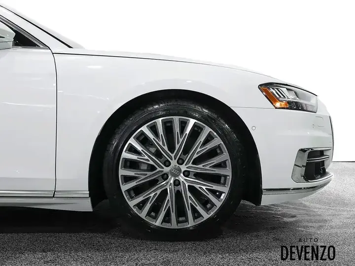 Audi A8 2019 photo 5