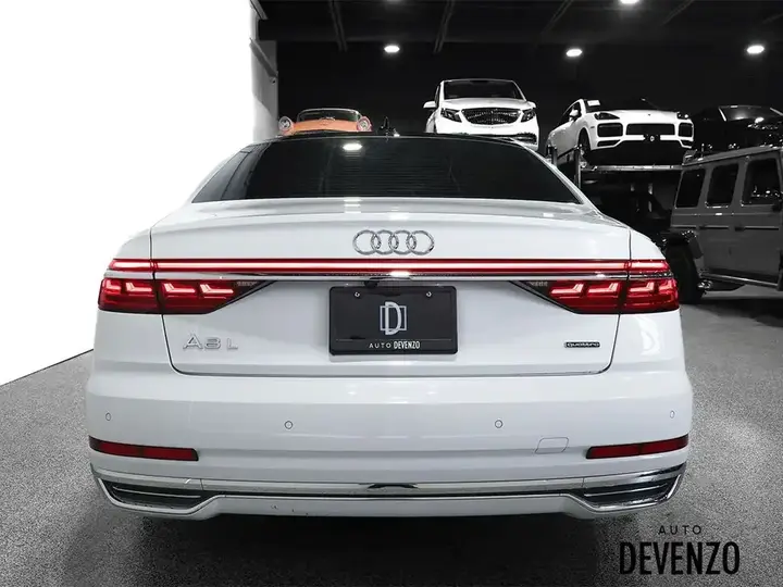 Audi A8 2019 photo 4