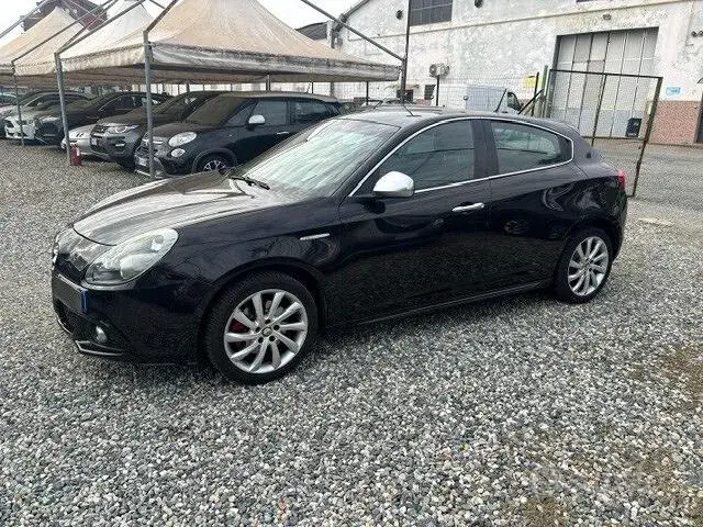 Alfa Romeo Giulietta 2010 photo 4