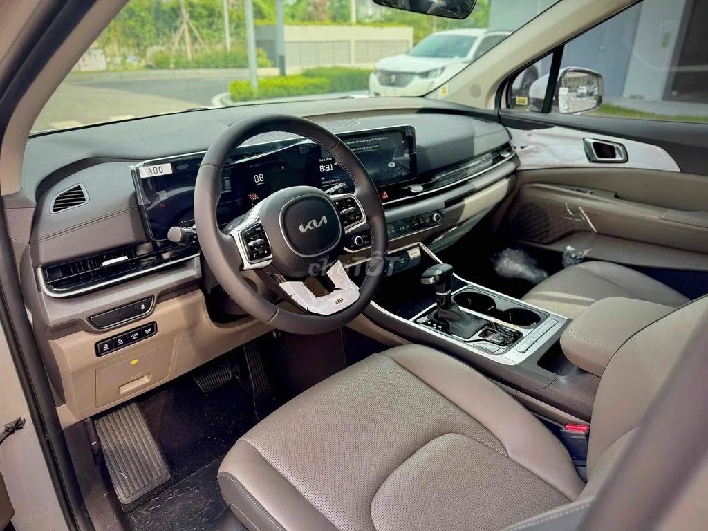 Kia Carnival 2025 photo 5