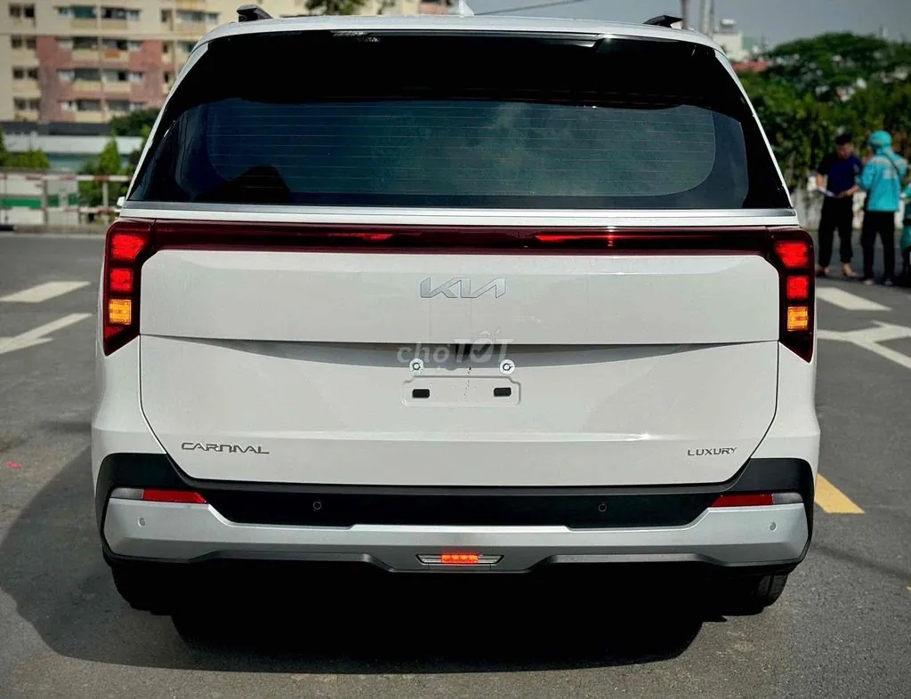 Kia Carnival 2025 photo 3