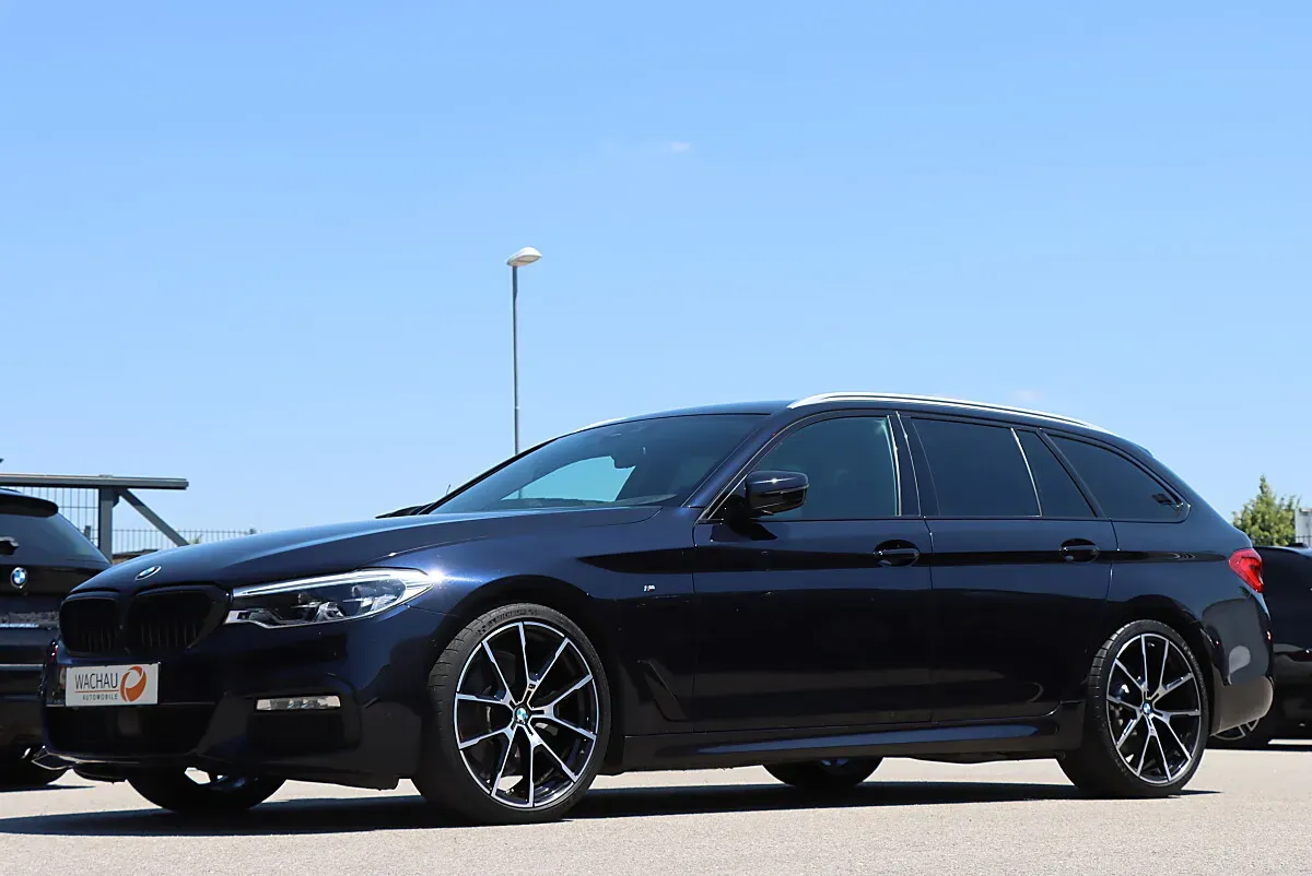 BMW 5 Series 2018 photo 2