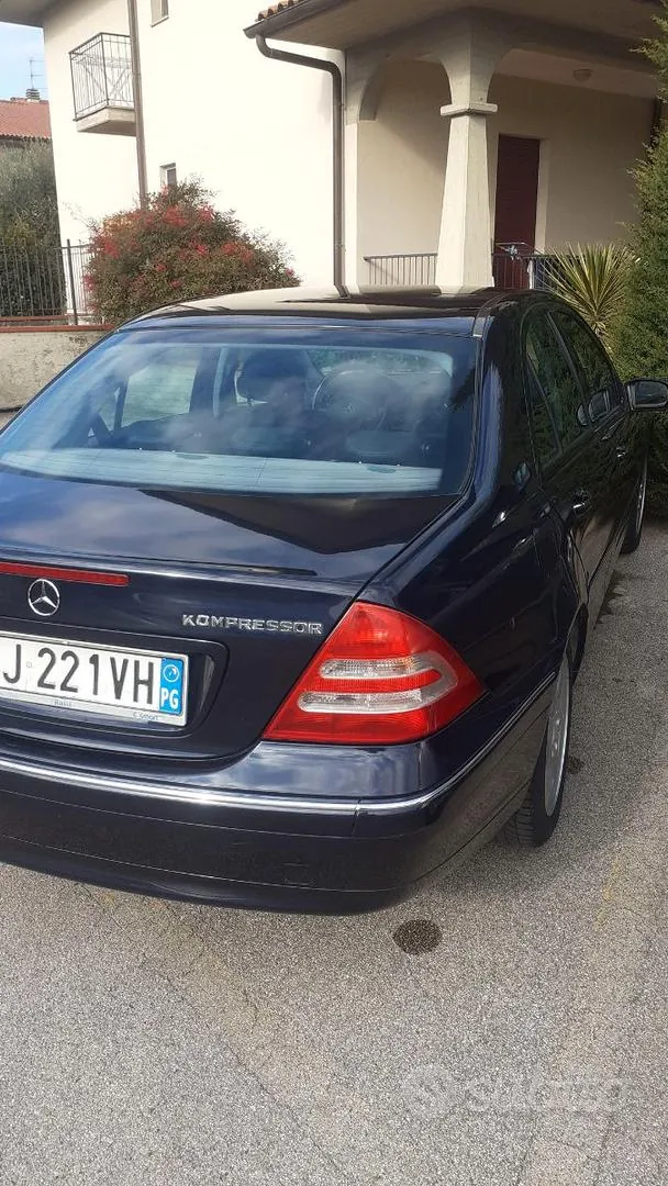 Mercedes-Benz C-Class 2000 photo 2
