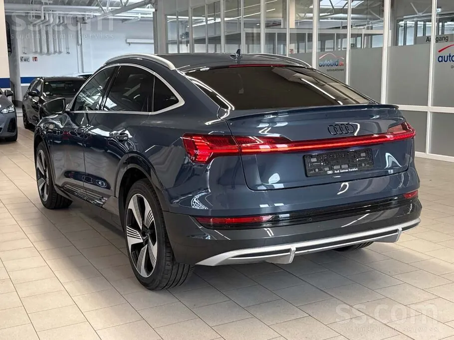 Audi E-Tron 2021 photo 5