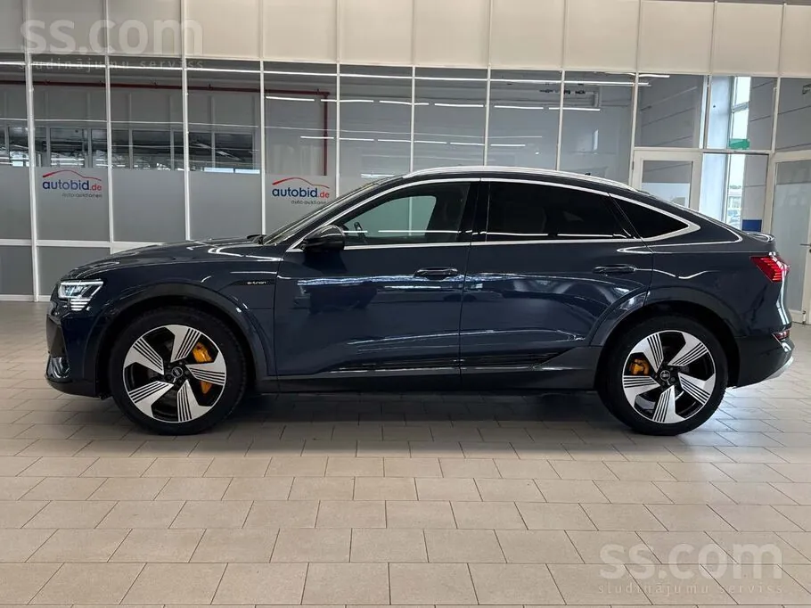 Audi E-Tron 2021 photo 4