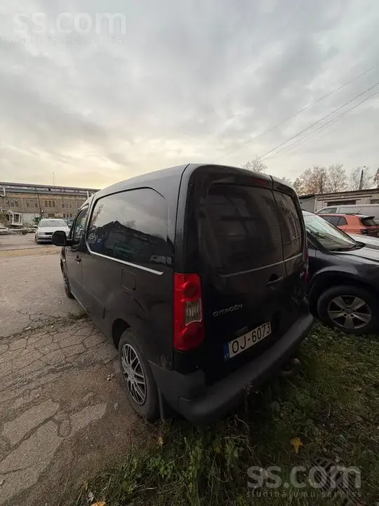 Citroen Berlingo 2008 photo 4