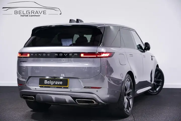 Land Rover Range Rover Sport 2024 photo 3