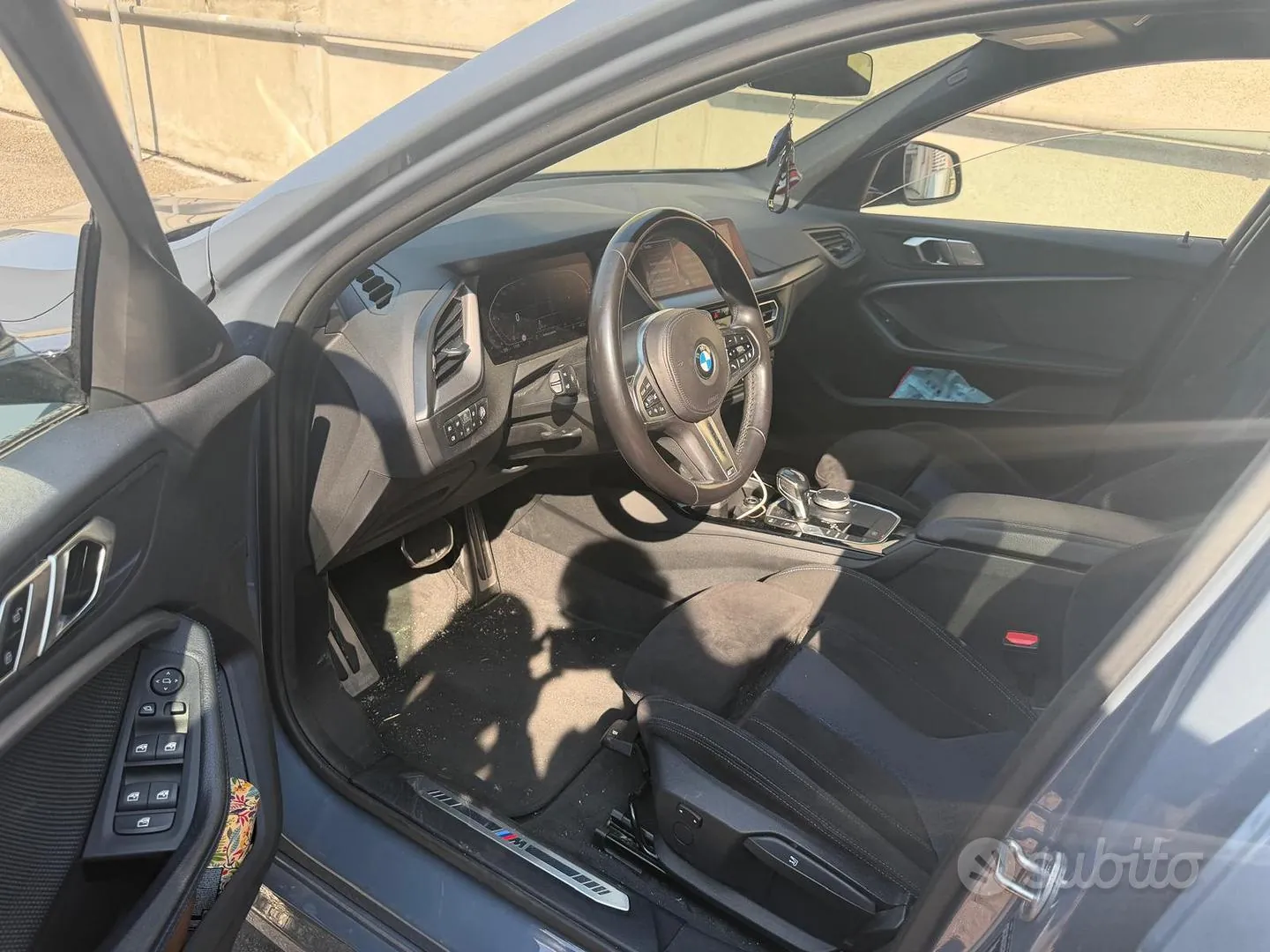 BMW 120I 2021 photo 2