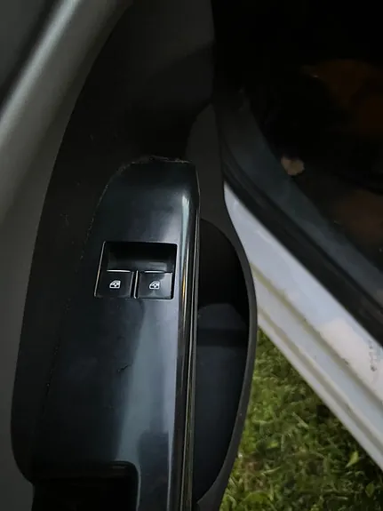 Chevrolet Aveo 2013 photo 5