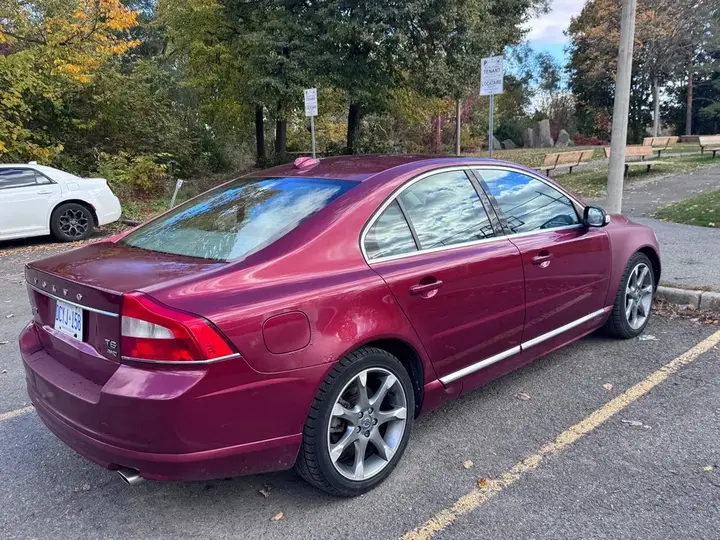 Volvo S80 2011 photo 4