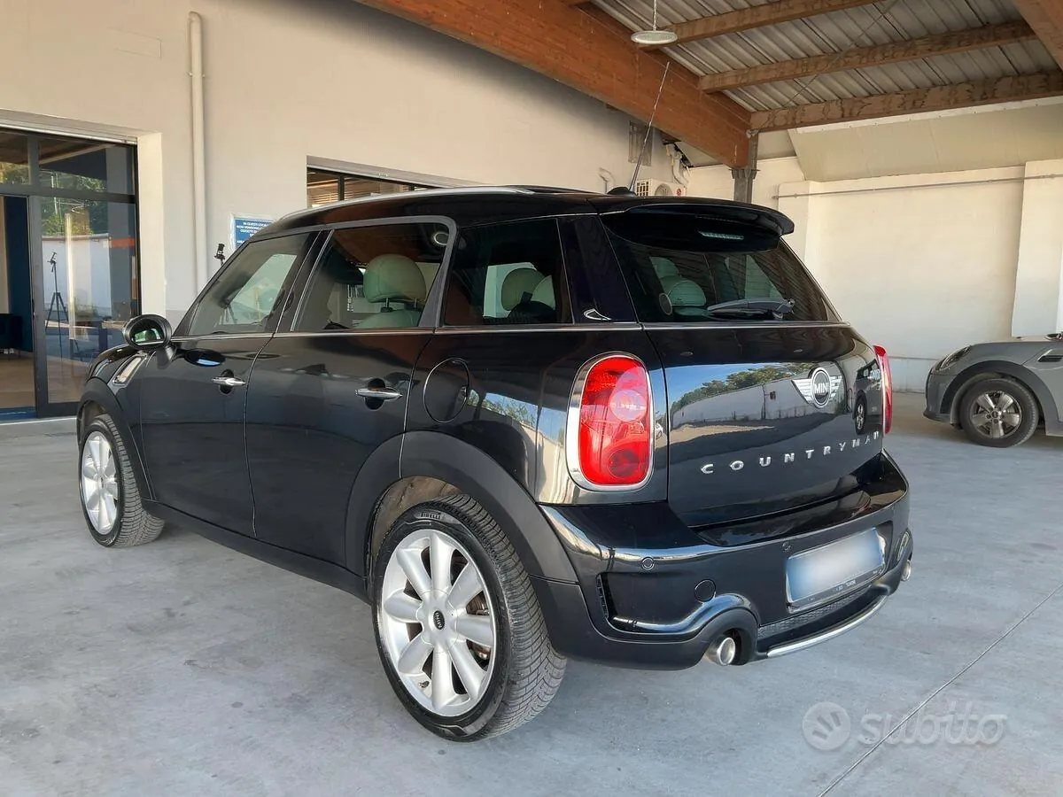 Mini Countryman 2017 photo 2