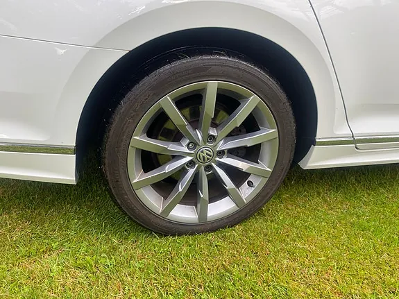 Volkswagen Passat 2017 photo 3