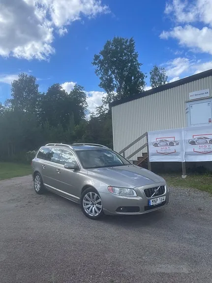 Volvo V70 2009 photo 3