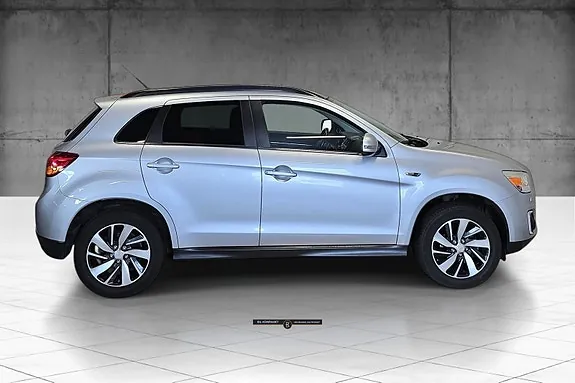Mitsubishi Asx 2015 photo 2