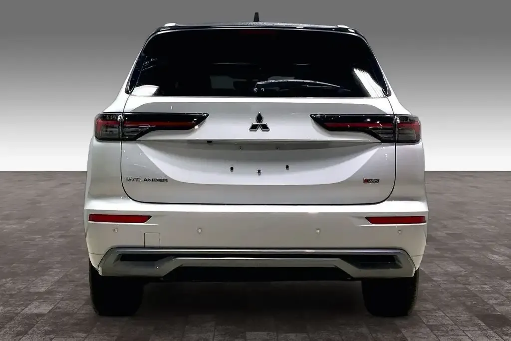 Mitsubishi Outlander 2026 photo 4