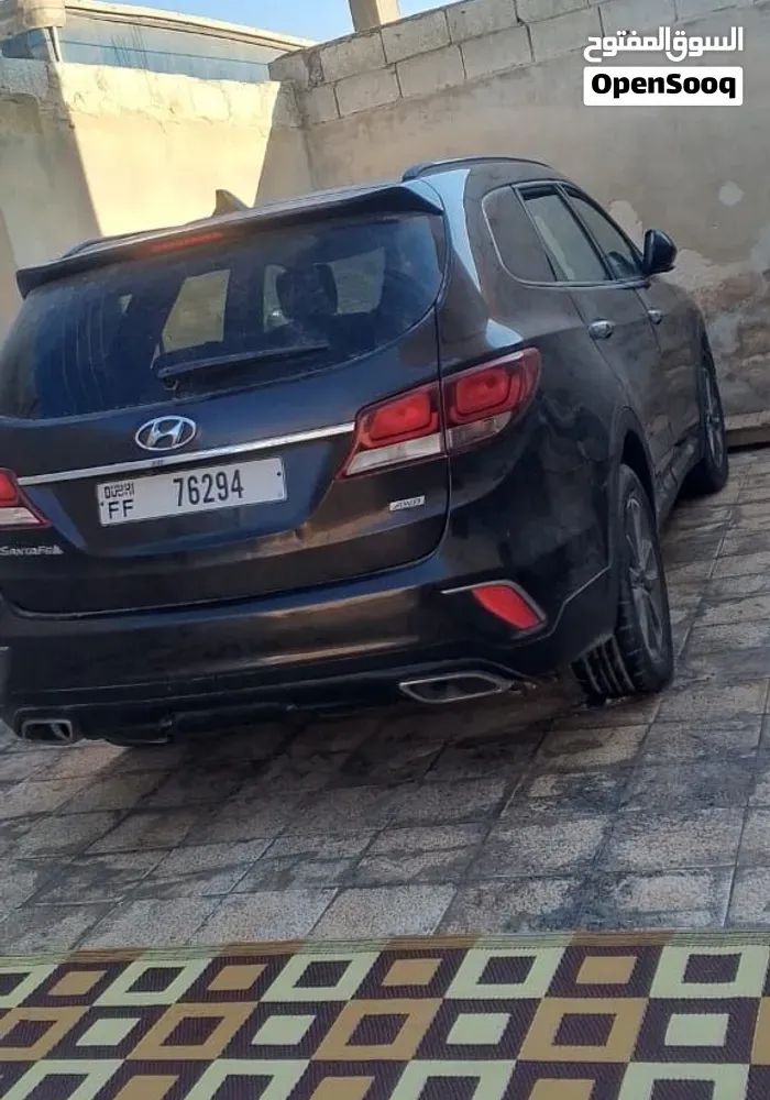Hyundai Santa Fe 2017 photo 3