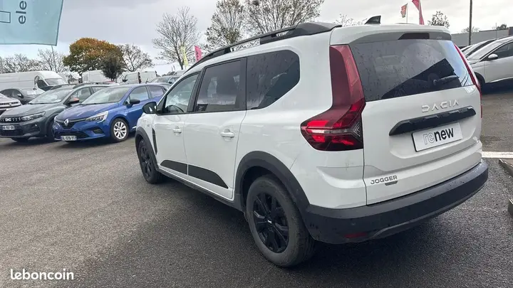 Dacia Jogger 2023 photo 3