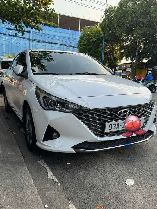 Hyundai Accent 2021 photo 2