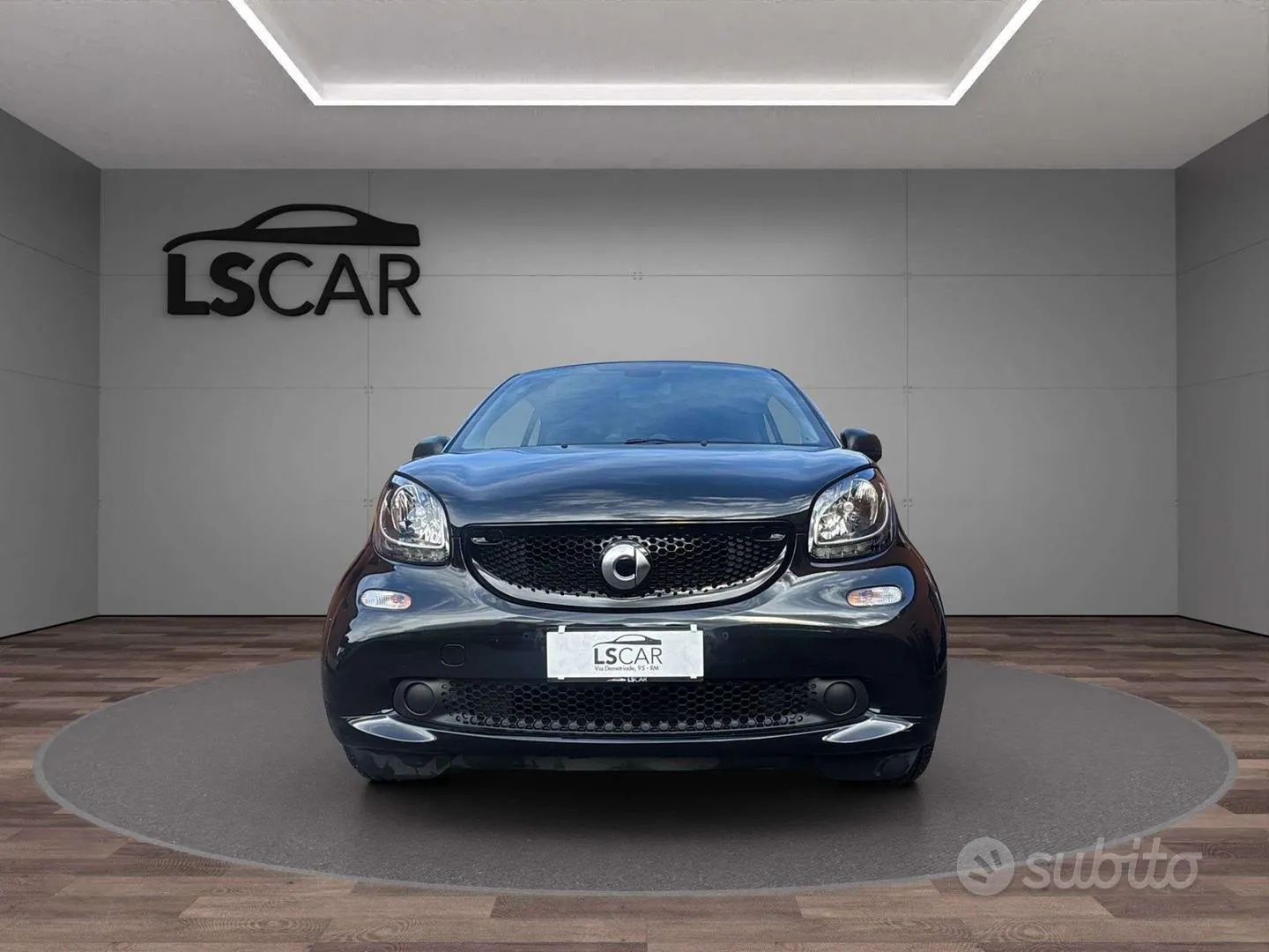 Smart Fortwo 2018 photo 2
