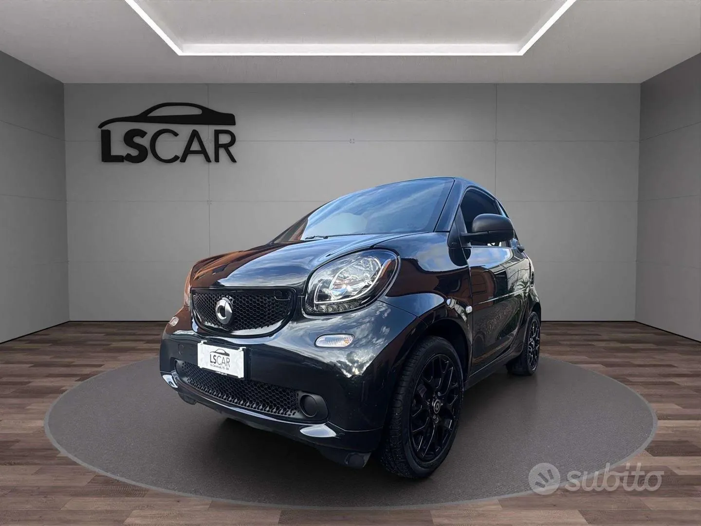 Smart Fortwo 2018 photo 3