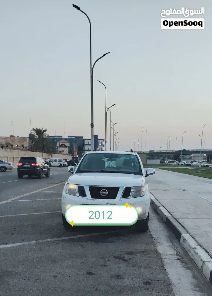 Nissan Pathfinder 2012 photo 2