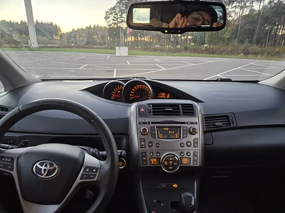 Toyota Verso 2009 photo 4