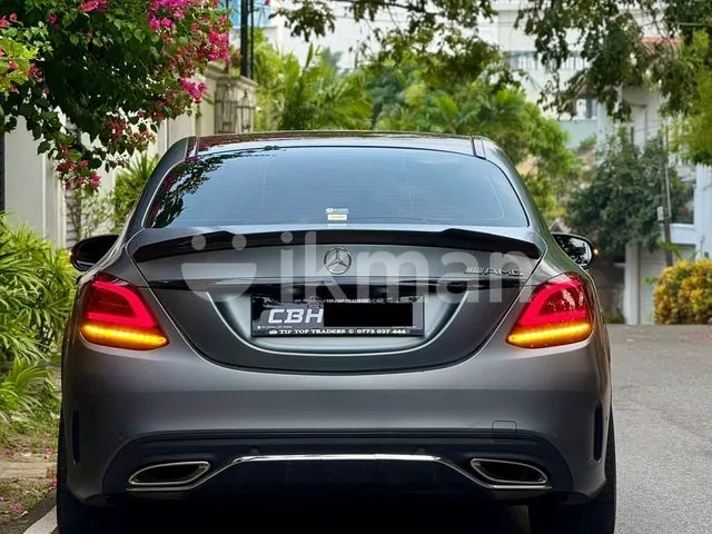 Mercedes-Benz C200 2019 photo 5