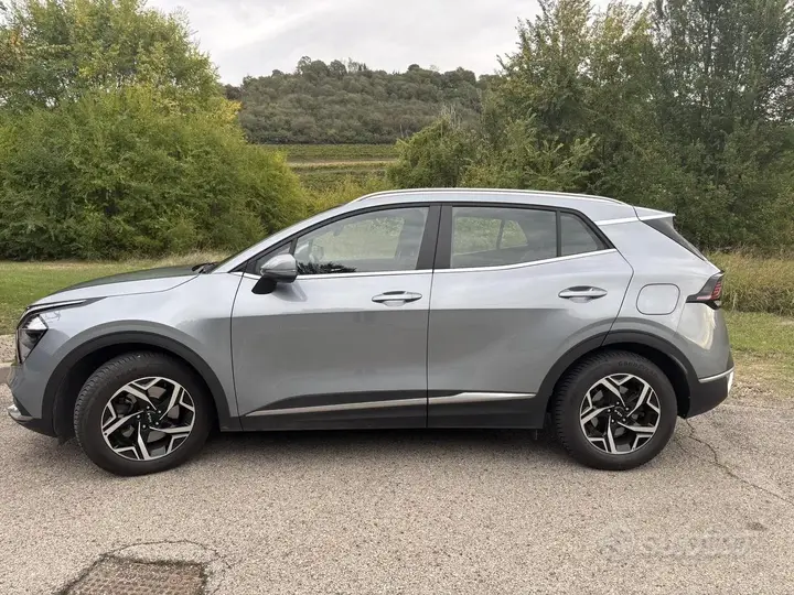 Kia Sportage 2022 photo 2