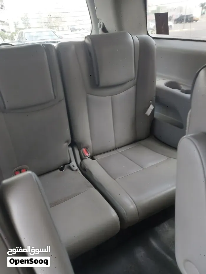 Nissan Quest 2013 photo 3