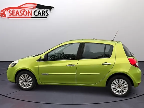 Renault Clio 2010 photo 4