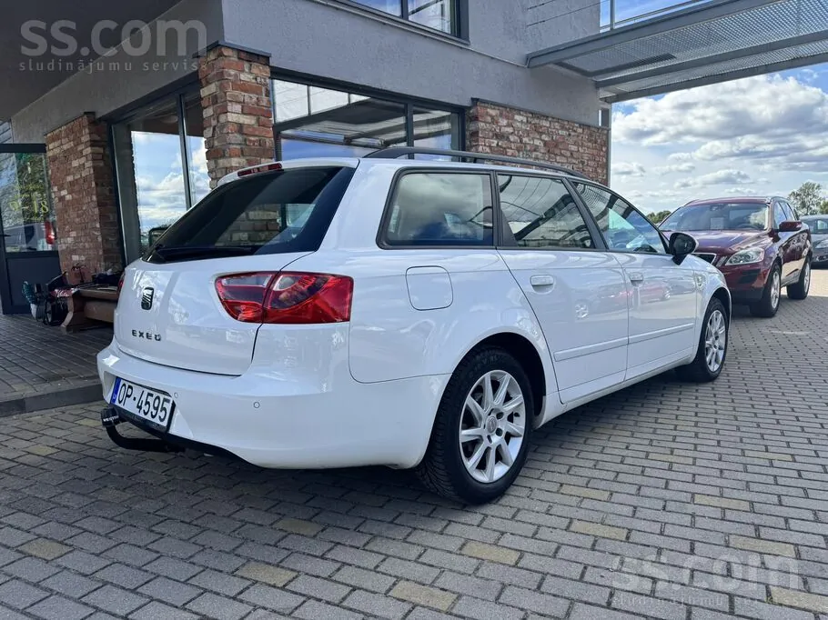 Seat Exeo 2011 photo 3