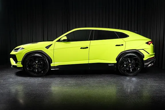 Lamborghini Urus 2023 photo 3