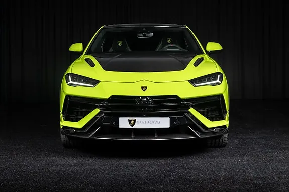 Lamborghini Urus 2023 photo 2