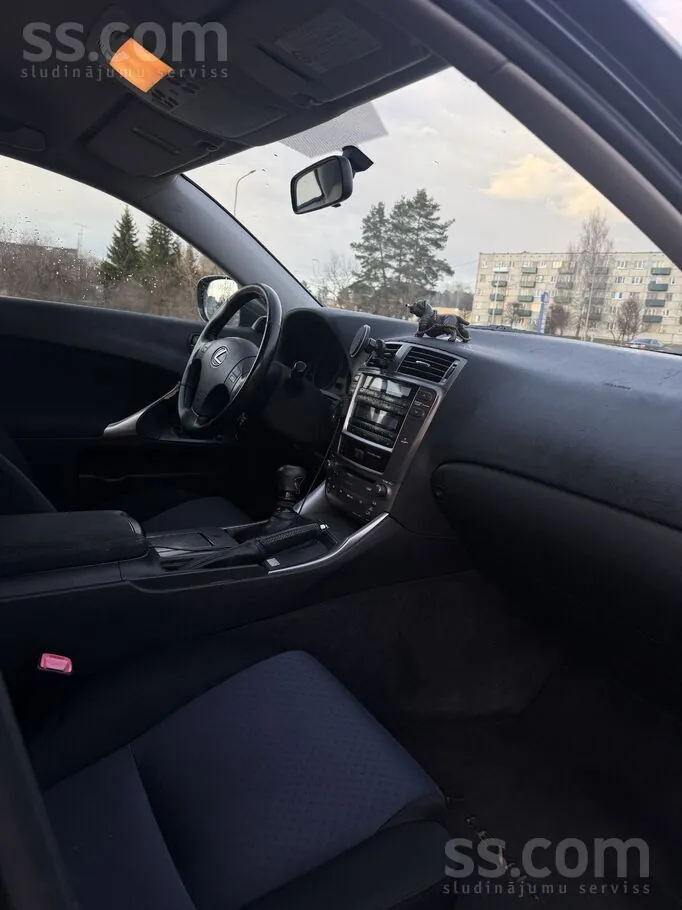 Lexus Is 2007 photo 2